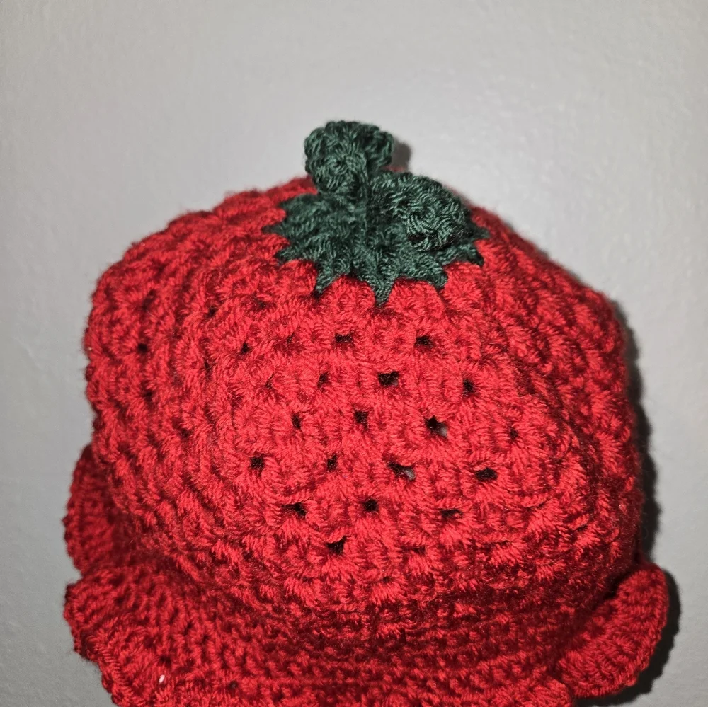 Handmade Girls Strawberry Crochet Bucket Hat Size Small